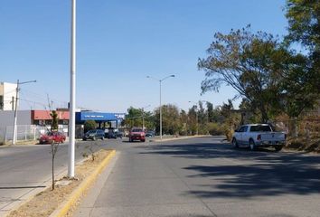 Lote de Terreno en  Avenida Tabachines 3763-3757b, Loma Bonita Ejidal, San Pedro Tlaquepaque, Jalisco, 45608, Mex