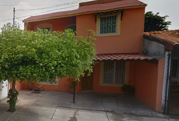 Casa en  Calle Privada Niños Héroes 476, Lomas Del Centenario, Ciudad De Villa De Álvarez, Colima, México