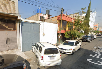 Casa en  Calle Porfirio Díaz 47-109, Juárez Pantitlán, Ciudad Nezahualcóyotl, Nezahualcóyotl, México, 57460, Mex