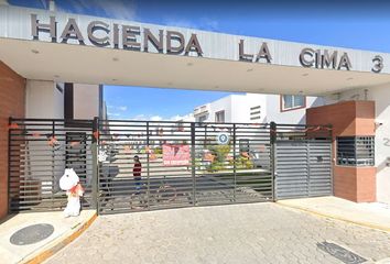 Casa en  Fausto Ortega, San Francisco Ocotlán, Puebla, México