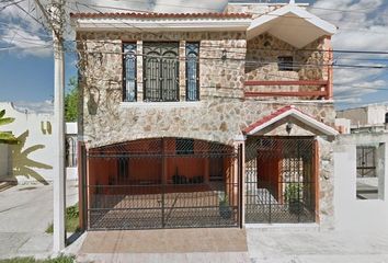 Casa en  Lic. Manuel De La Pena Y Pena, Presidentes De México, 24088 San Francisco De Campeche, Campeche, México