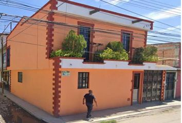 Casa en  2 De Abril 326, Felipe Carrillo Puerto, 76138 Santiago De Querétaro, Qro., México