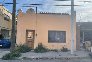 Casa en  León Guzmán 1212, Nuevo Repueblo, Monterrey, Nuevo León, México