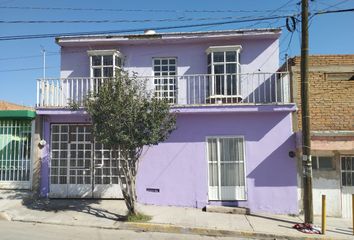 Casa en  C. Azucenas 302, La Virgen, 34049 Victoria De Durango, Durango, México