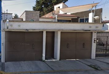 Casa en  Calle Lirios 600, Mz 012, Casa Blanca, San Jerónimo Chicahualco, Estado De México, México