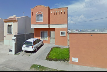 Casa en  Calle Geranios, Sin Nombre De Colonia 28, Saltillo, Coahuila De Zaragoza, México