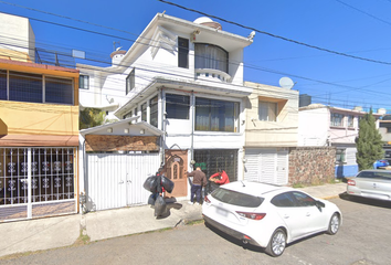 Casa en  Isabel La Católica, Vértice, Toluca De Lerdo, Estado De México, México