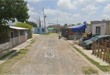 Casa en  Calle Cto. Oasis, Galaxia La Noria, Jalisco, México