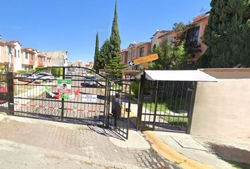 Casa en  Camino A Las Cruces, Urbi Quinta Montecarlo, Cuautitlán Izcalli, Estado De México, México