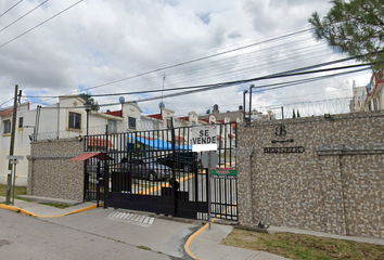 Casa en fraccionamiento en  Calle Bernedo, Urbi Villa Del Rey, Estado De México, México