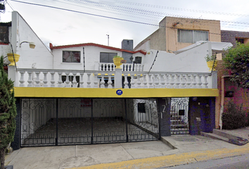 Casa en  P.º De Las Palomas 127, Las Alamedas, 52970 Cdad. López Mateos, Méx., México