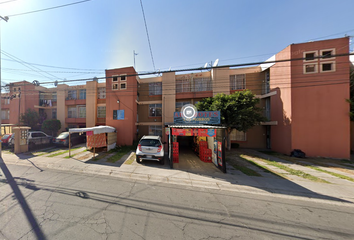 Casa en  Calle Bosques De Turquia, Los Heroes Tecamac, Ciudad De México, Estado De México, México