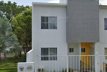 Casa en  Los Olivos, Solidaridad, Quintana Roo