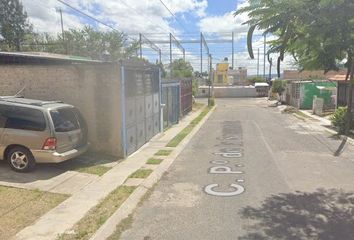 Casa en  Calle Paseo De La Sauceda Sur, Puente Viejo, Paseo Puente Viejo, Jalisco, México