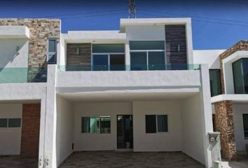 Casa en fraccionamiento en  San Armando 4208, Real Del Valle, 82124 Mazatlán, Sinaloa, México