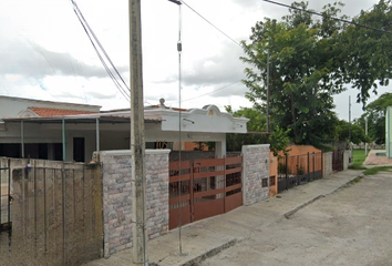 Casa en  Calle 14-a No 105, Jardines De Mulchechen, Centro, Kanasín, Yucatán, México