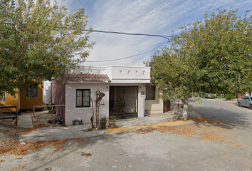 Casa en  Pamplona, Praderas De San Juan 1er. Sector, Ciudad Benito Juárez, Nuevo León, México