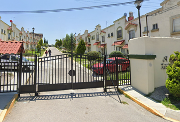 Casa en fraccionamiento en  Almendres, Huehuetoca, Estado De México, México