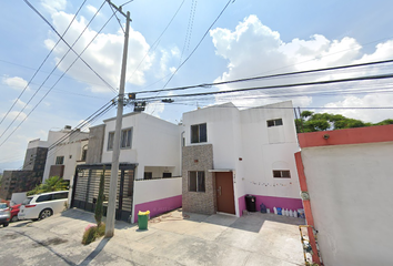 Casa en  Colinas De Valle Verde, Monterrey