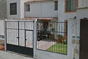 Casa en  Calle Nuez De Gola 476, Sin Nombre, Irapuato, Guanajuato, México