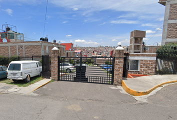 Casa en fraccionamiento en  Calle Aguiluchos 5, Lomas Del Lago, 54473 Villa Nicolás Romero, México, México