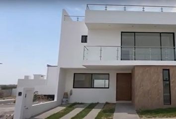 Casa en fraccionamiento en  El Mirador, Querétaro, México