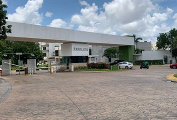 Lote de Terreno en  Residencial Arbolada By Cumbres, Avenida Huayacán, Cancún, Quintana Roo, México