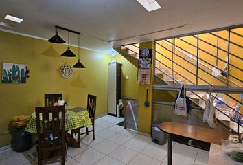 Casa en  Calle Cinco, Comas, Lima, 15316, Per