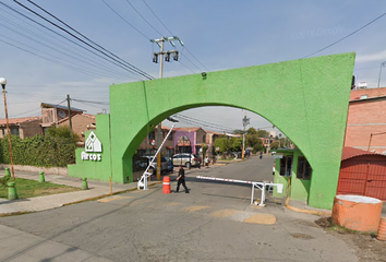 Casa en fraccionamiento en  Av. Hacienda De Las Rosas, Hacienda Real De Tultepec, Santiago Teyahualco, Estado De México, México