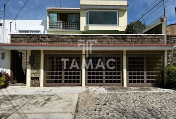 Casa en fraccionamiento en  Privada De Los Cedros, Lomas Del Tzompantle, Cuernavaca, Morelos, México