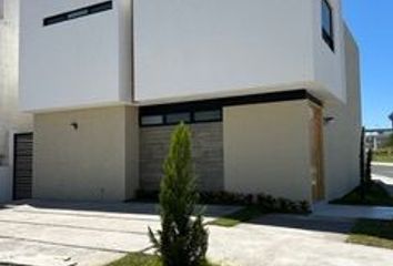 Casa en condominio en  Colinas De Juriquilla, Monte Elbrus, Juriquilla, Querétaro, México