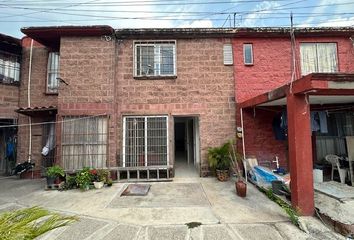 Casa en  Lomas De Acolapan, Tepoztlán