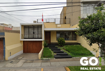 Casa en  Calle José Domingo Orué, Miraflores, Perú