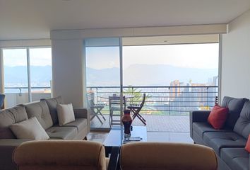 Apartamento en  Loma De Los González, Medellín