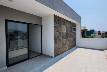 Casa en fraccionamiento en  Lomas De La Rioja Ii, Alvarado, Veracruz, México