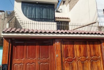 Casa en  Virgen Del Carmen, San Martín De Porres, Perú