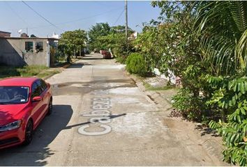 Casa en  Cabeza De Colosal, Santa Fe, Fraccionamiento Ciudad Olmeca, Veracruz, México