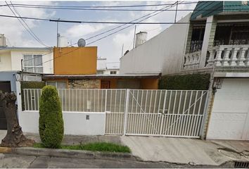 Casa en  Hacienda De La Condesa 33, Prados Del Rosario, Ciudad De México, Cdmx, México