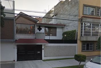 Casa en  Calle Presa Don Martín, Colonia Irrigación, Ciudad De México, Cdmx, México