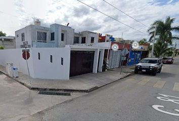 Casa en  Calle 81, Fraccionamiento Diamante Paseos De Opichén, Mérida, Yucatán, México