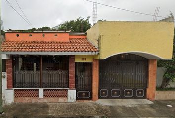 Casa en  Calle Tela 382, Andrés Quintana Roo, Chetumal, Quintana Roo, México