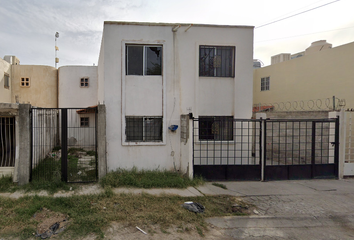 Casa en  Calle García Ortiz 1974a, Amistad, Torreón, Coahuila De Zaragoza, 27054, Mex