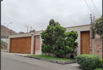Casa en  Calle Nicolo Paganini, Santiago De Surco, Lima, 15023, Per