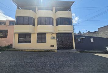 Casa en  Anconcito, Quito, Ecuador