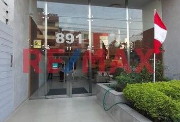 Departamento en  Av. Rafael Escardó 891, San Miguel, Perú