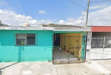 Casa en  Calle 29-a, Héctor Victoria, Kanasín, Yucatán, México