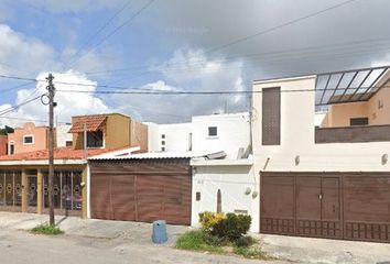 Casa en  Calle 12, Chuburna De Hidalgo, Hidalgo De Chuburná, Mérida, Yucatán, México