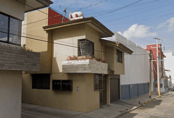 Casa en  Calle Encino 329, El Cerrito, Puebla De Zaragoza, Puebla, México