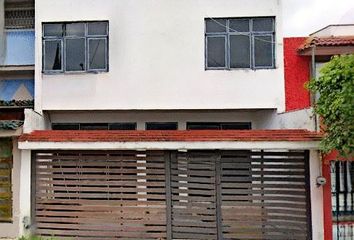 Casa en  Jardines De La Cruz, Guadalajara, Jalisco