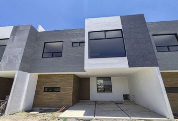 Casa en  Camino A Los Campos, Santiago Xicotenco, Pueblo De San Bernardino Tlaxcalancingo, San Andrés Cholula, Puebla, 72820, Mex